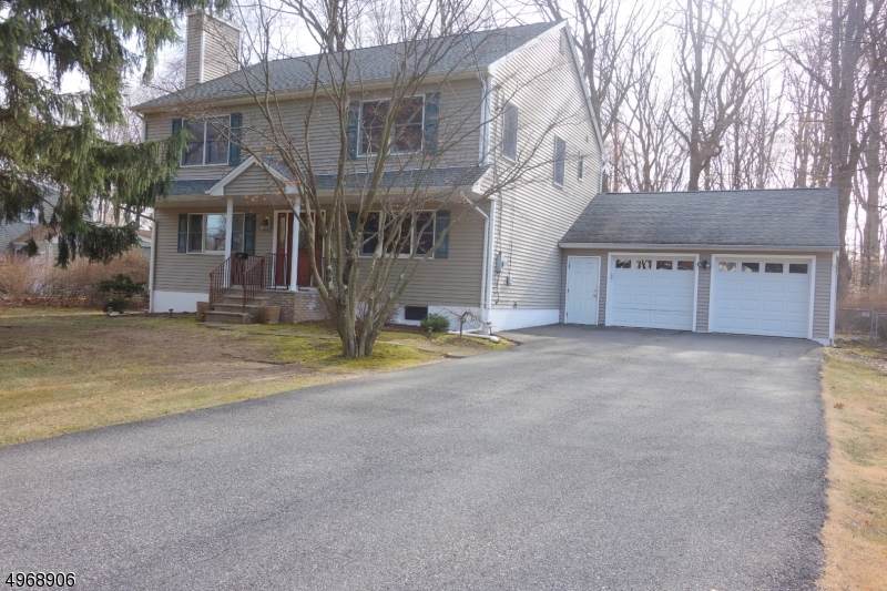 62 Fieldcrest Rd - Photo 1
