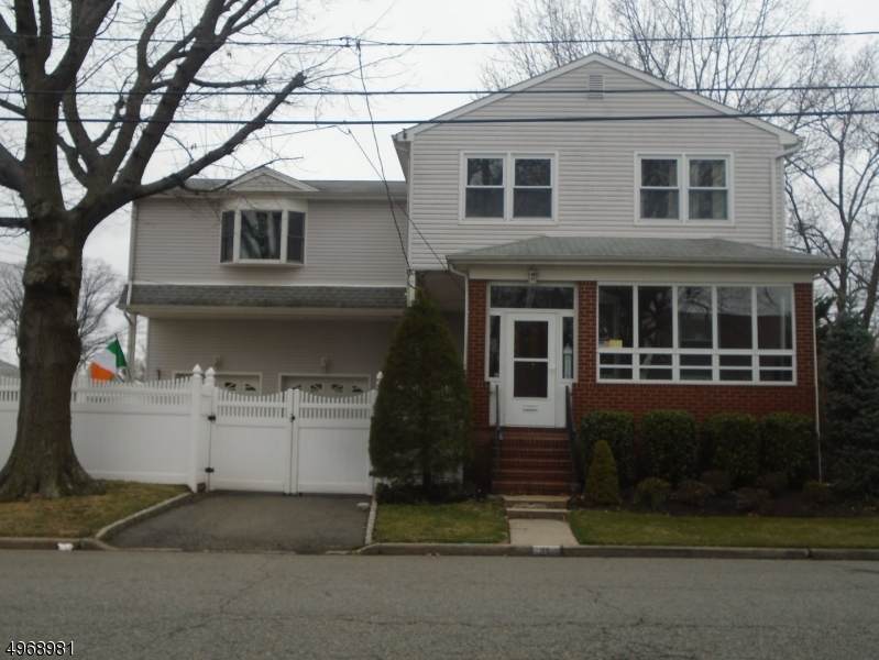 119 Beech St - Photo 1