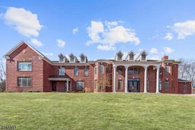 1 Benedek Rd - Photo 1