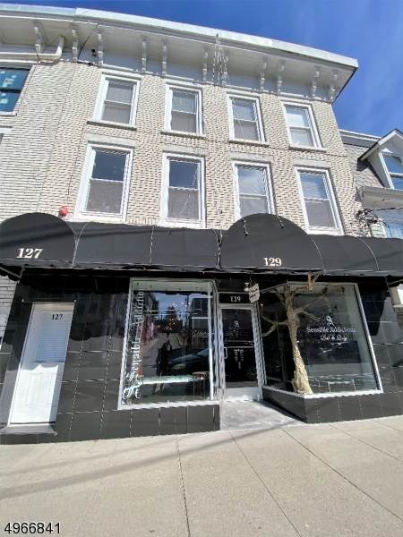 127 Spring St - Photo 1