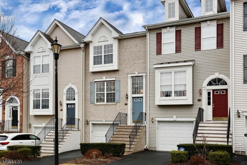 550 Coventry Dr - Photo 1