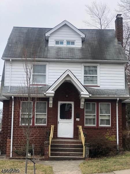 125 Beech St - Photo 1