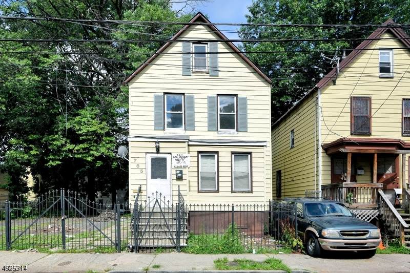 785 S 15Th St - Photo 1