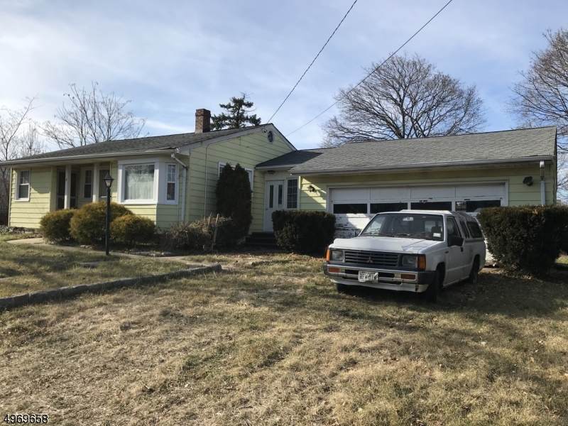 77 Dunbar St - Photo 1