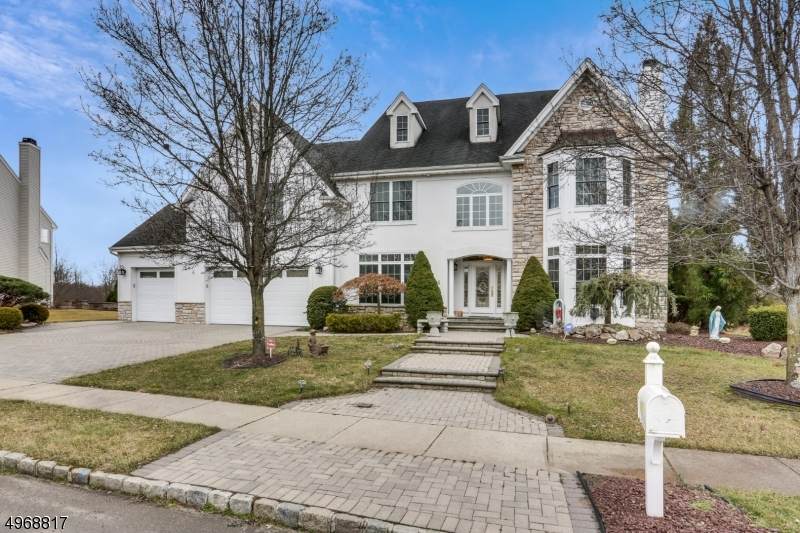 16 Cornwallis Ct - Photo 1