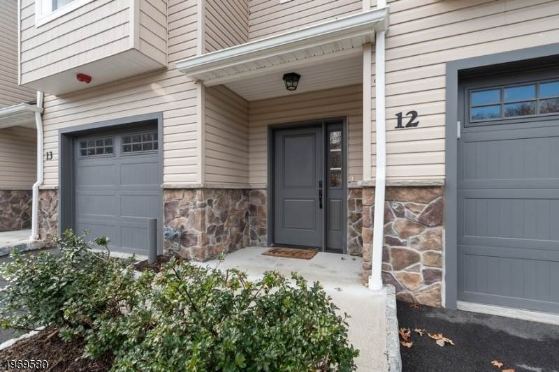 12 N Ridge Cir - Photo 1
