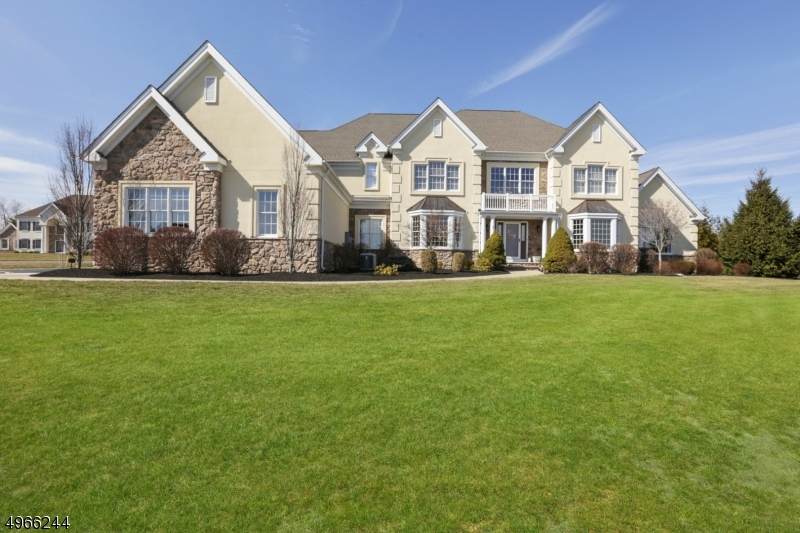 8 Groff Ct - Photo 1