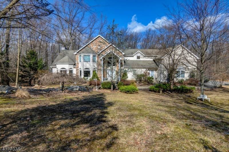 12 Liberty Hills Ct - Photo 1