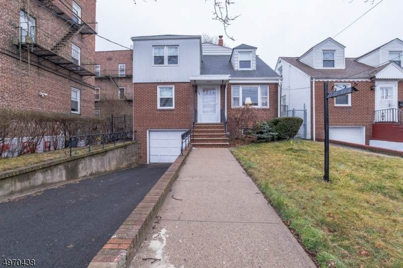 507 Roseville Ave - Photo 1