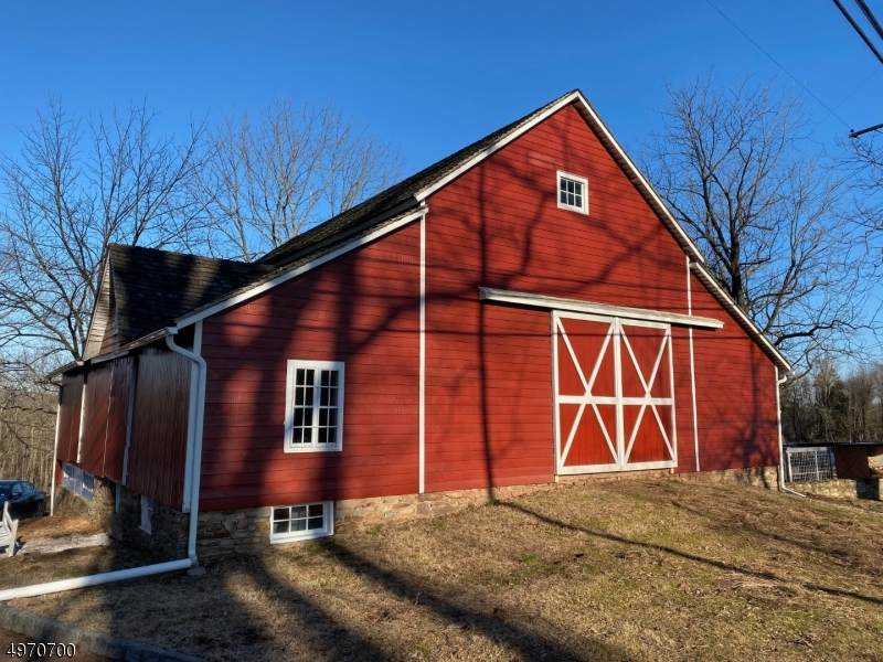 118 Old Clinton Rd - Photo 1