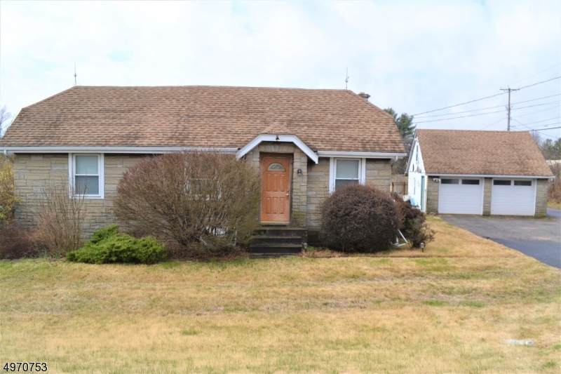 1149 Route 31 - Photo 1