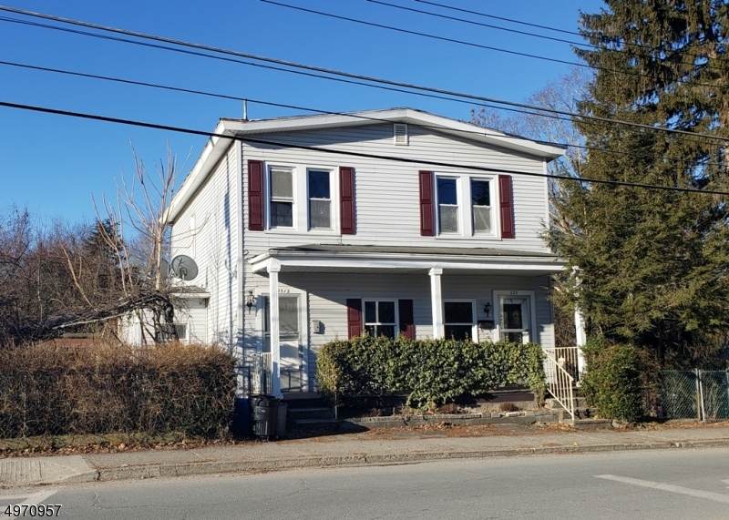 225 Jersey Ave - Photo 1