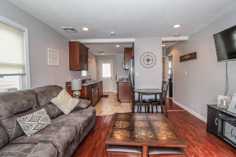 18 Lincoln Trl - Photo 1