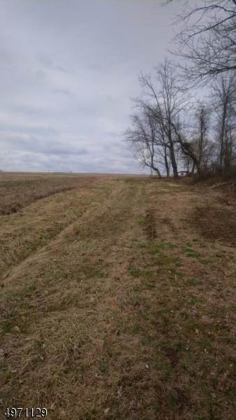 723 Milford-Frenchtown Rd - Photo 1