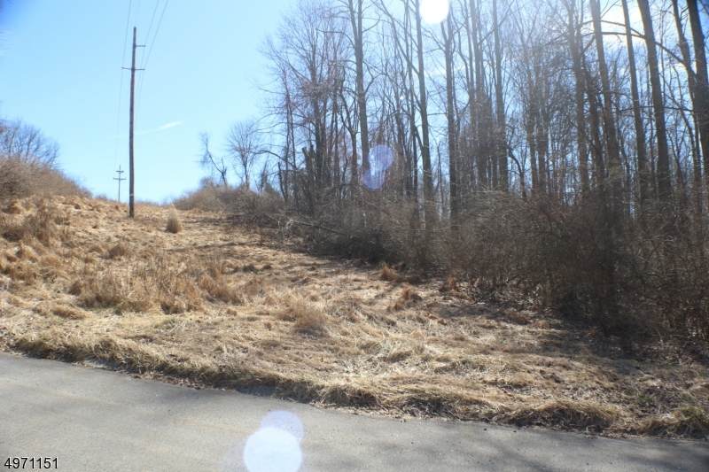 17 Woodfield Rd - Photo 1
