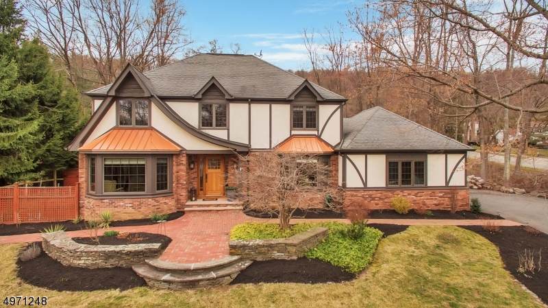 12 Aspen Way - Photo 1