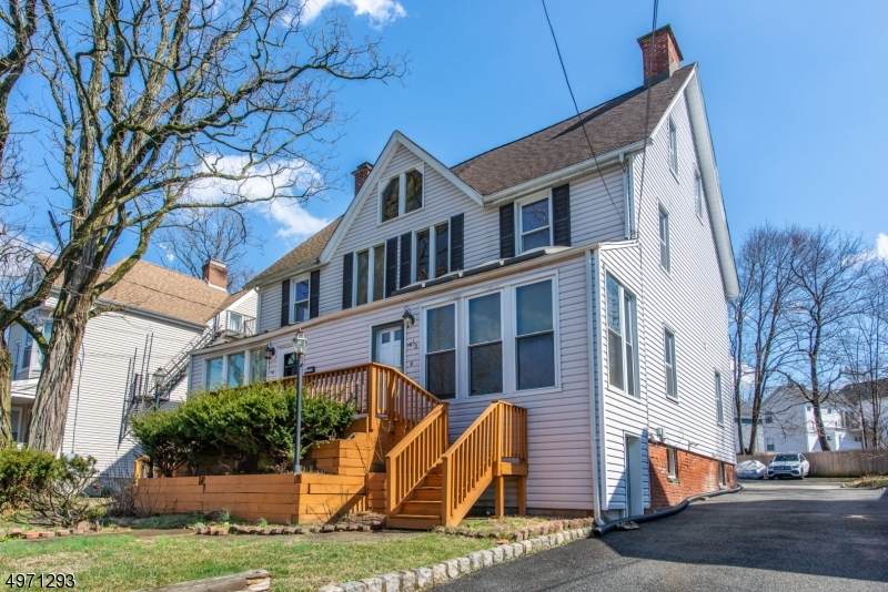 16 Cobb Pl - Photo 1