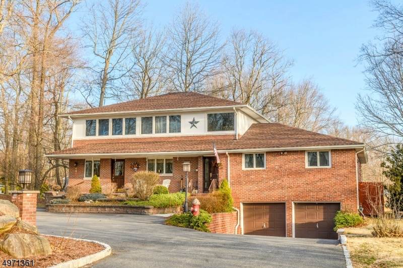 155 Lake Shore Dr - Photo 1