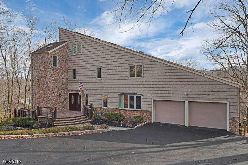 113 Wexford Way - Photo 1