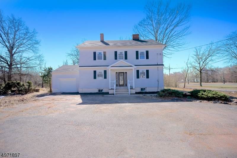 74 Sunnymeade Rd - Photo 1 74 Sunnymeade Rd - Photo 1