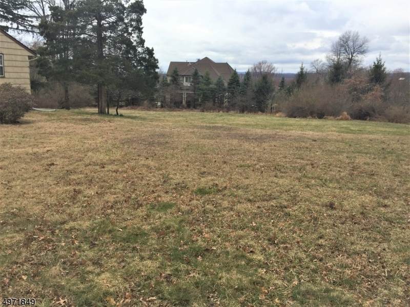 73 Horseneck Rd - Photo 1