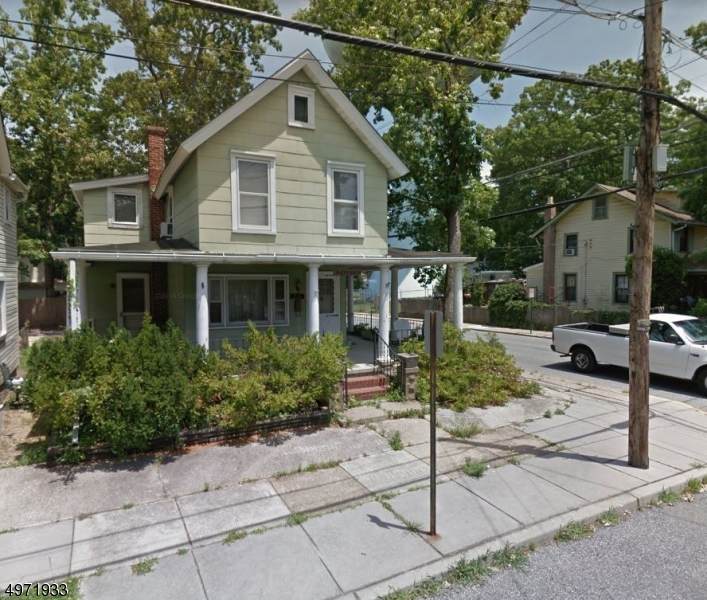 231 West Ave - Photo 1