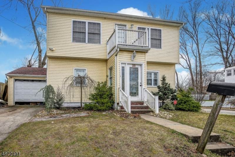 25 Willry St - Photo 1