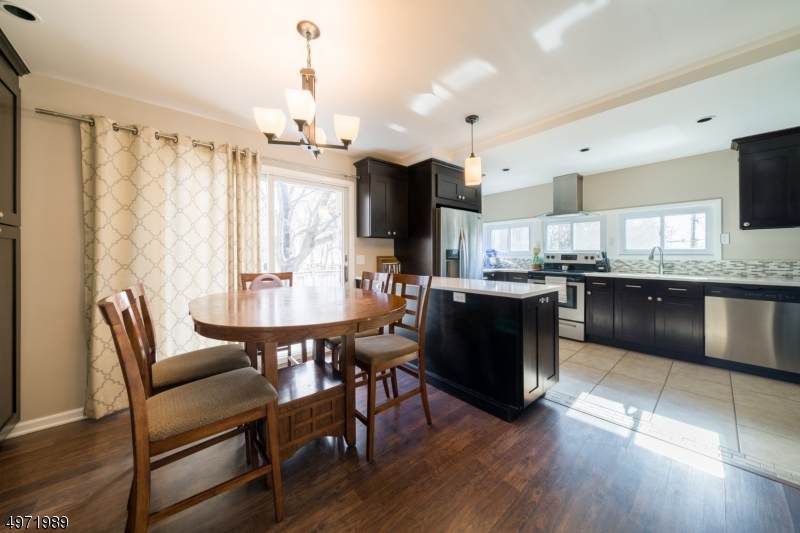 3 Condit St - Photo 1