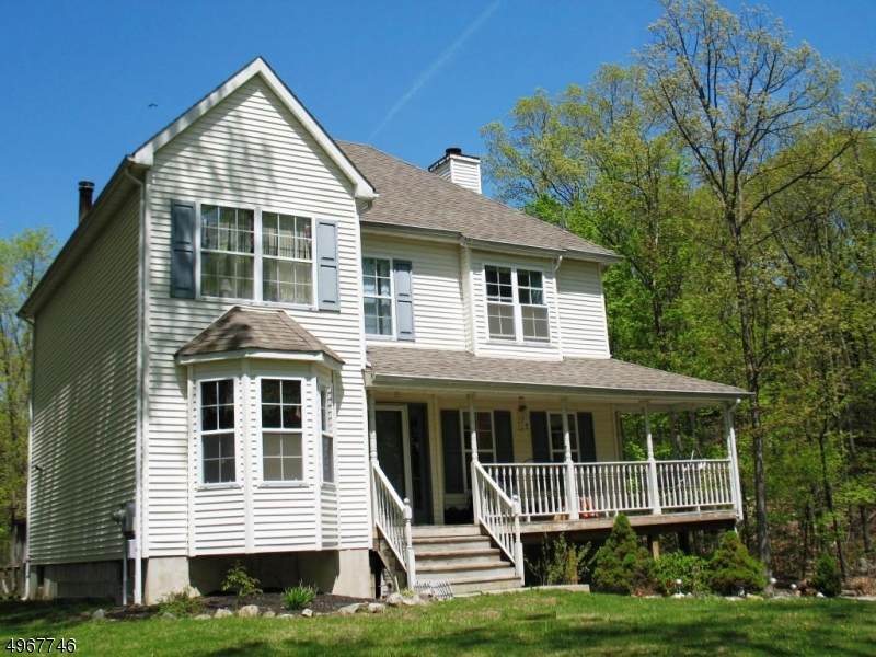 5 Tudor Hill Dr - Photo 1
