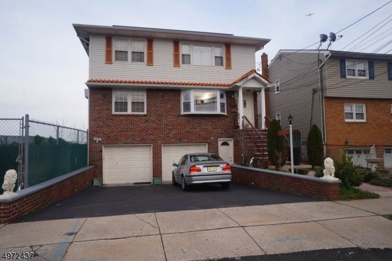 500 Clarkson Ave - Photo 1