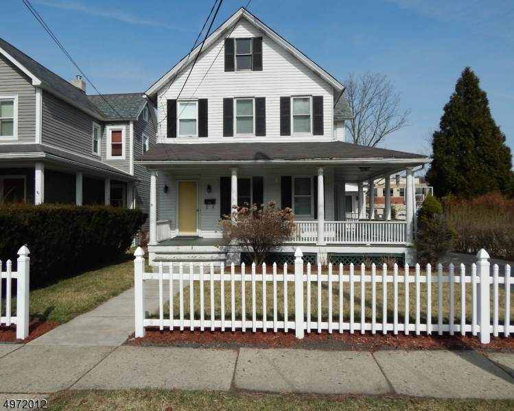 9 Pine St - Photo 1