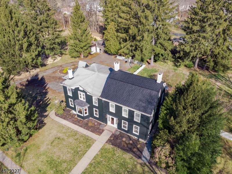 37 W Main St - Photo 1