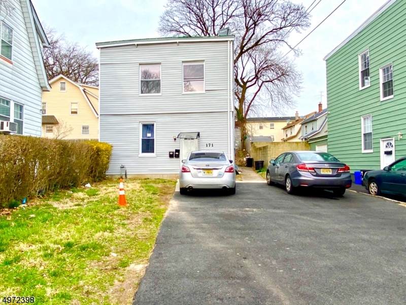 171 Paine Avenue - Photo 1