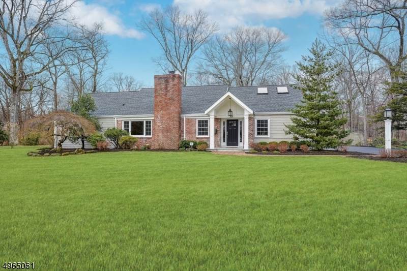 15 Hanover Rd - Photo 1