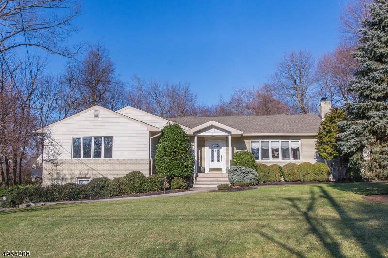 5 Dogwood Pl - Photo 1