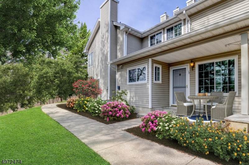 13 Stevens Ct - Photo 1