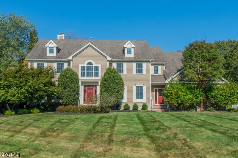 16 Woodman Ln - Photo 1