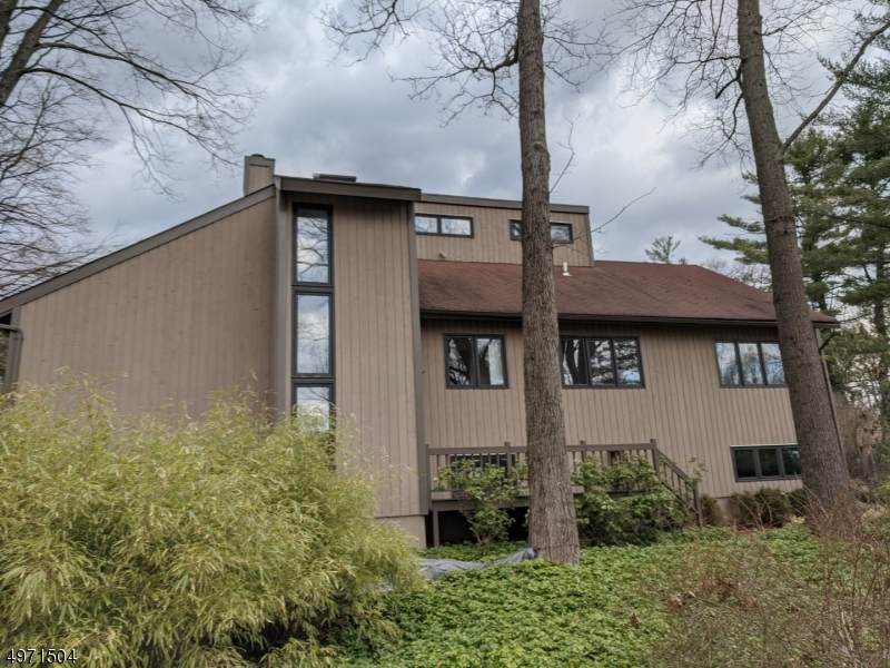 17 Egbert Ave - Photo 1