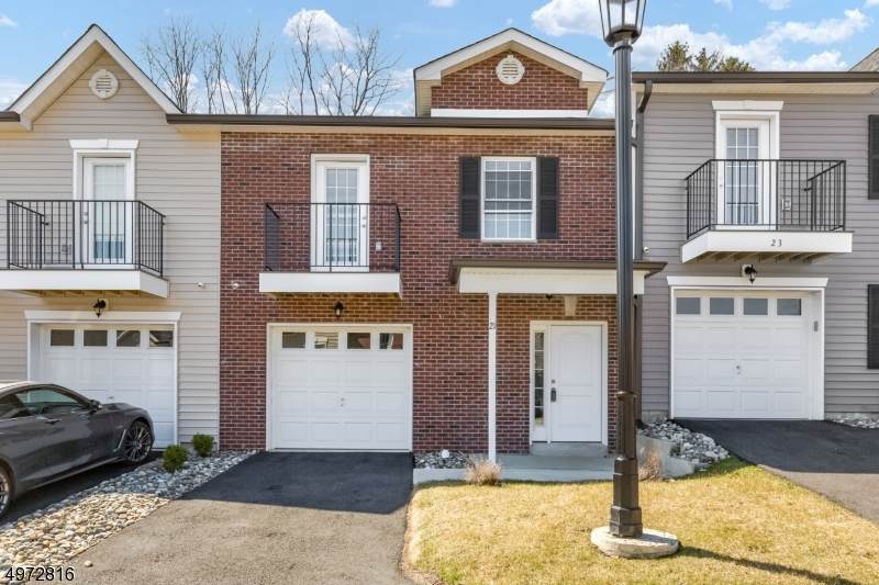21 Gregg Ct - Photo 1