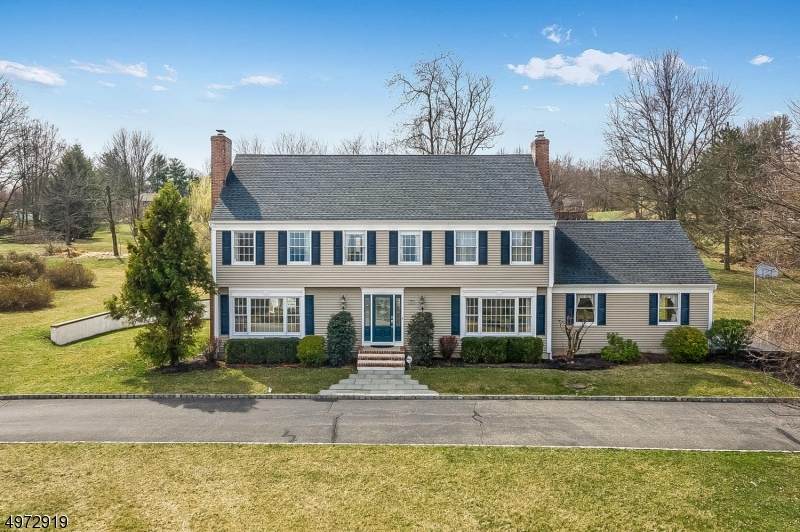 79 Country Acres Dr - Photo 1