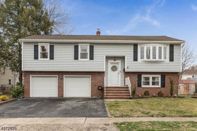 6 Woodlawn Ave - Photo 1