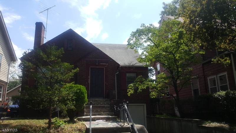 80 Hillcrest Ter - Photo 1