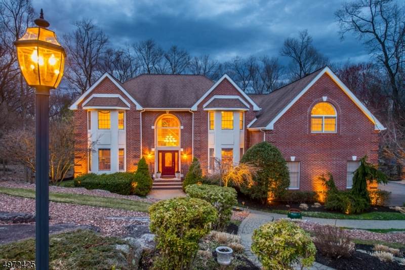 79 Finch Rd - Photo 1