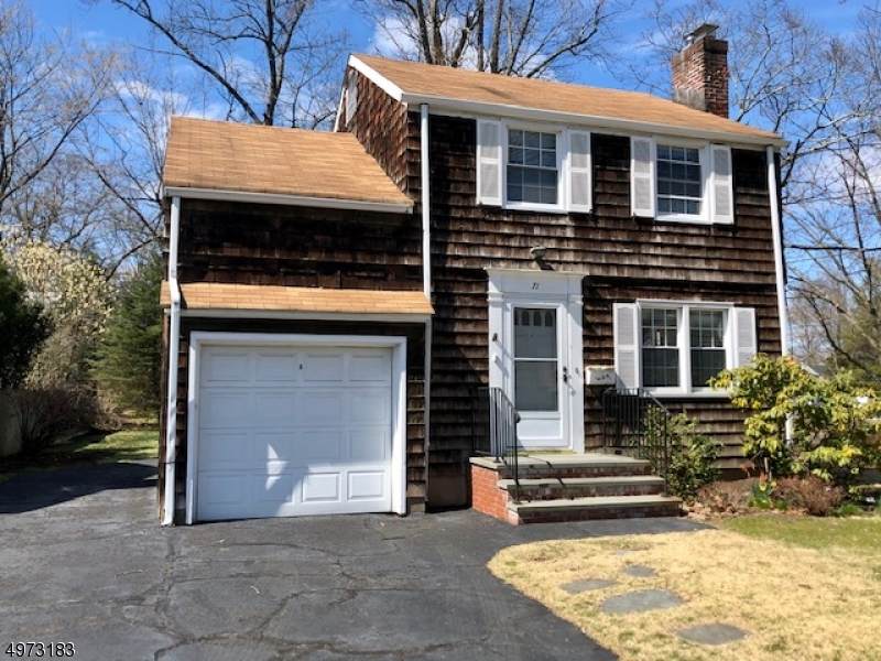71 N Summit Ave - Photo 1