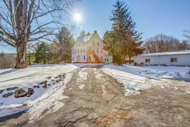 13 Clinton Rd - Photo 1