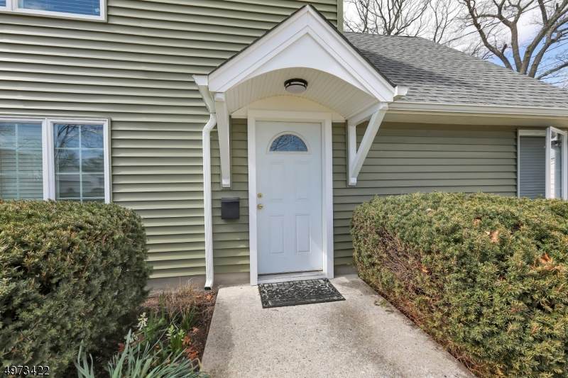 61 Westbrook Ave - Photo 1