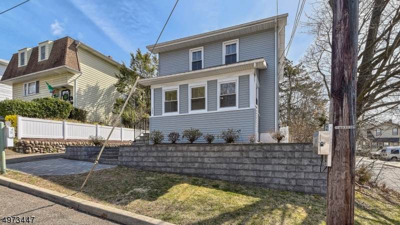 124 N 17Th St - Photo 1