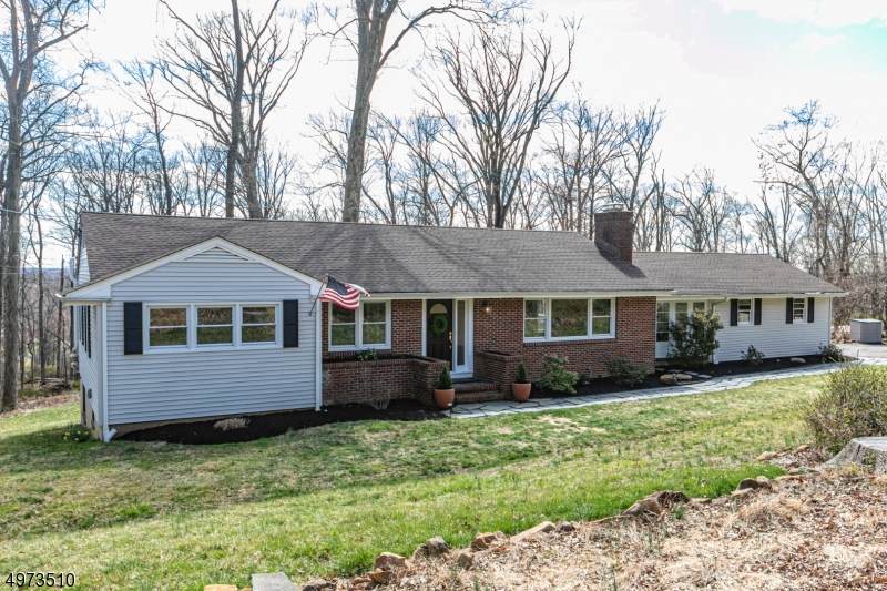 1766 Middlebrook Rd - Photo 1