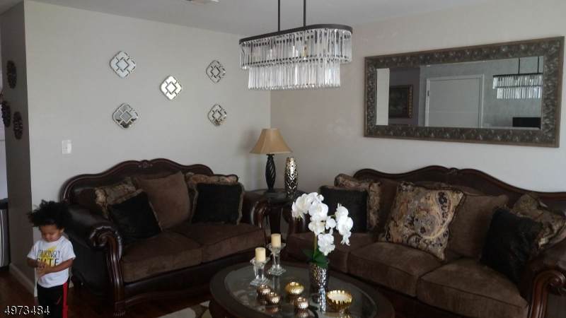 125 N 11th St - Photo 1