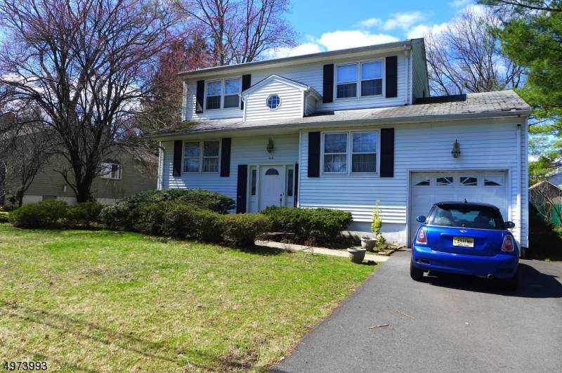 44 Pavonia Ave - Photo 1